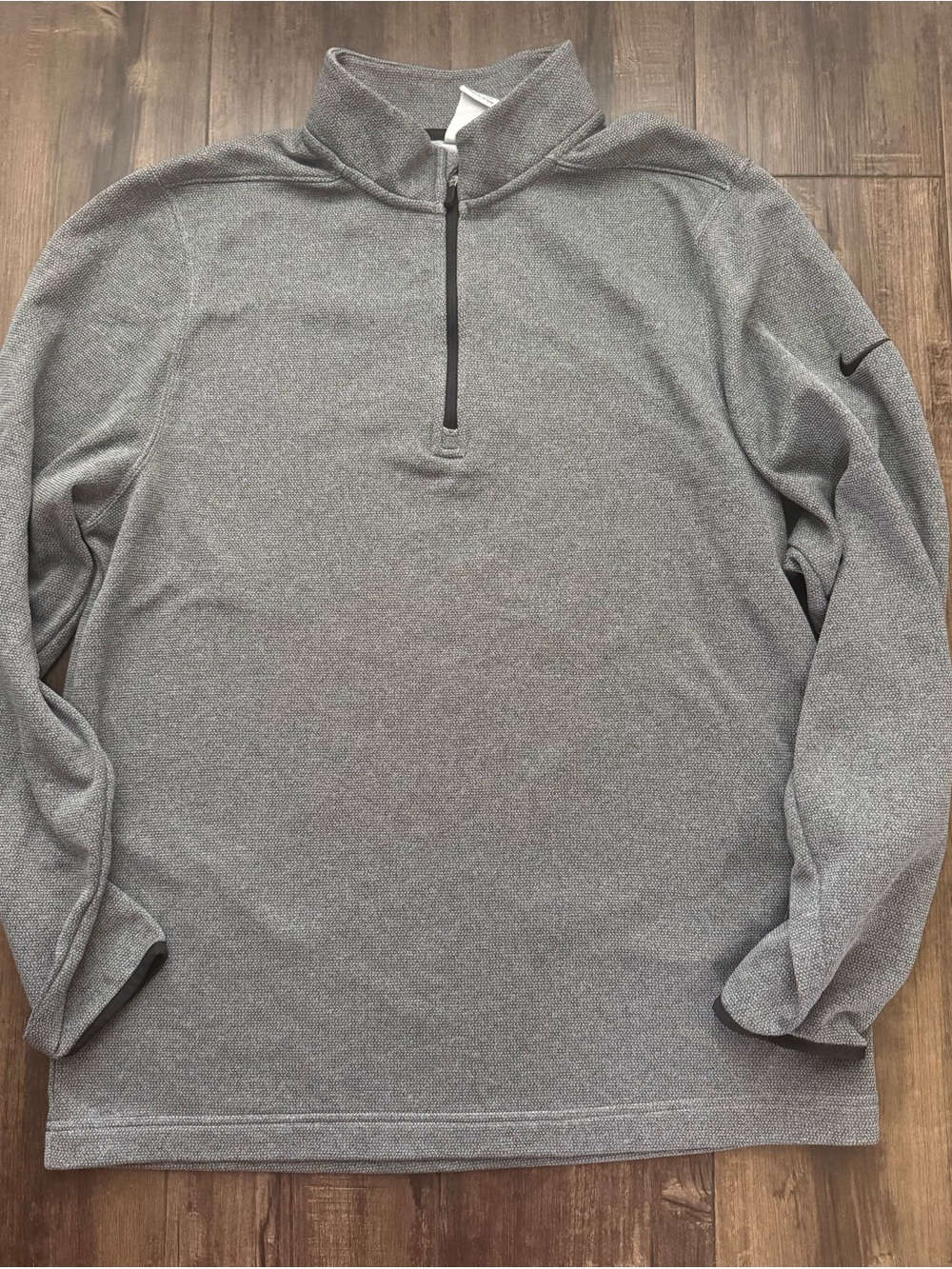 Men’s Large Nike Therma-FIT Quarter Zip Pullover Gray